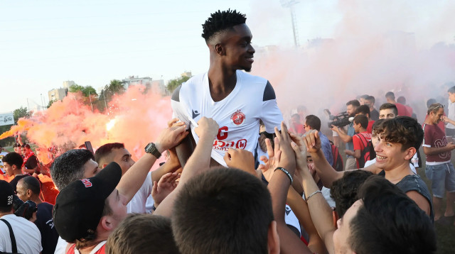 עמנואל בואטנג שחקן הפועל תל אביב (צילום: דני מרון)