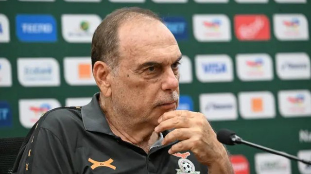 אברהם גרנט במסיבת העיתונאים (צילום: GettyImages, SIA KAMBOU/AFP)