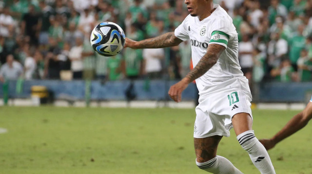 צ'ארון שרי שחקן מכבי חיפה (צילום: אודי ציטיאט)