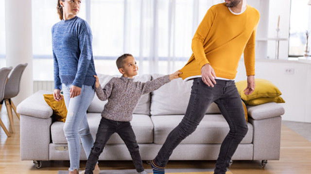 דיני משפחה: מה הקשר בין זמני שהות לבין מזונות? (צילום: skynesher gettyimages)