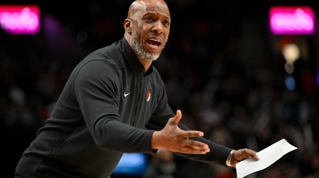 מאמן פורטלנד צ'ונסי בילאפס (צילום: GettyImages, Alika Jenner)