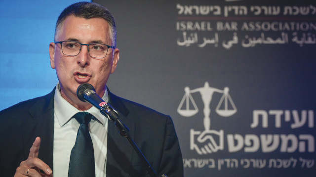 גדעון סער (צילום: אבשלום ששוני)