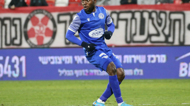 ג'יימס אדניי שחקן מכבי פתח תקוה (צילום: אודי ציטיאט)