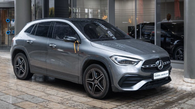 הרכב הנוצץ של הרכש החדש (צילום: באדיבות "בוואריאן מוטורס")