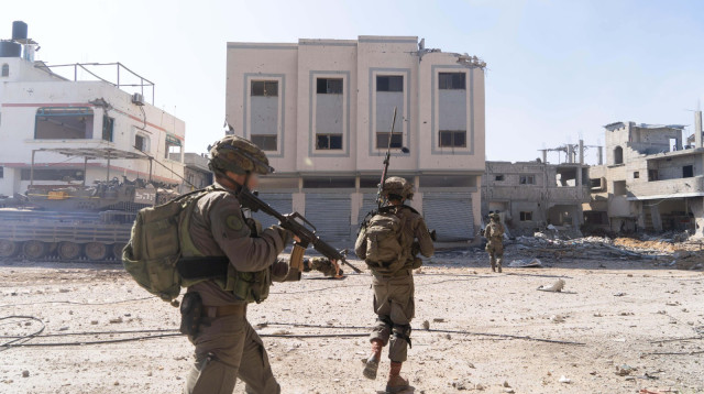 חיילי צה"ל נלחמים בח'אן יונס (צילום: דובר צה"ל)