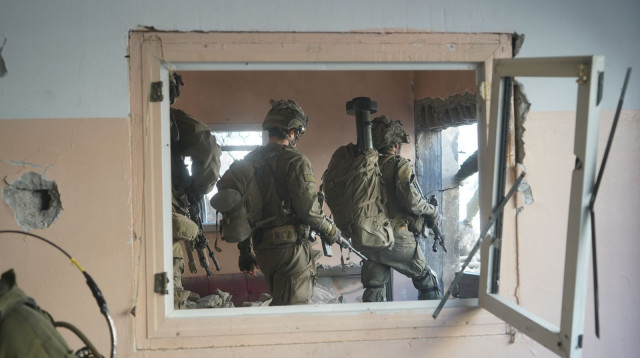 תיעוד פעילות כוחות יחידת אגוז בחאן יונס בעזה (צילום: דובר צה"ל)