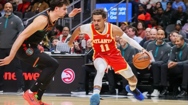 כיכב גם בהגנה. אבדיה מול טריי יאנג (צילום: רויטרס)