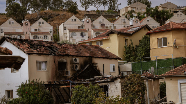 פגיעה בבתים בקריית שמונה (צילום: Ayal Margolin/Flash90)