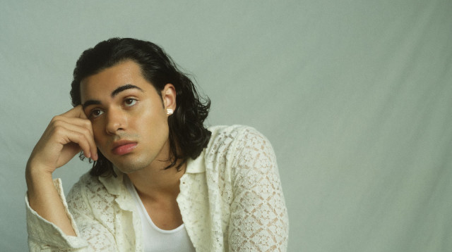 יהונתן מרגי, "Cry" (צילום: Dennis Leupold)