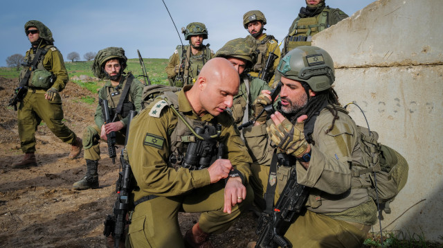 חיילי מילואים (צילום: מיכאל גלעדי, פלאש 90)