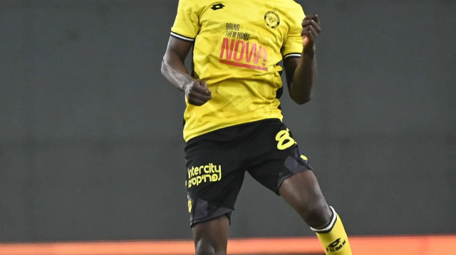 בוריס אנו שחקן מכבי נתניה (צילום: ברני ארדוב)