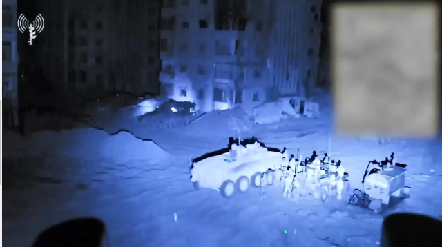 חילוץ החטופים פרננדו סימון הרמן ולואיס הר (צילום: דובר צה"ל)