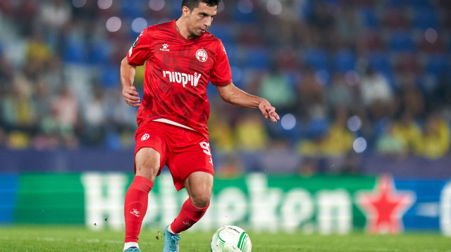 שאפי סוליימאנוב במדי הפועל באר שבע (צילום: GettyImages, Quality Sport Images)