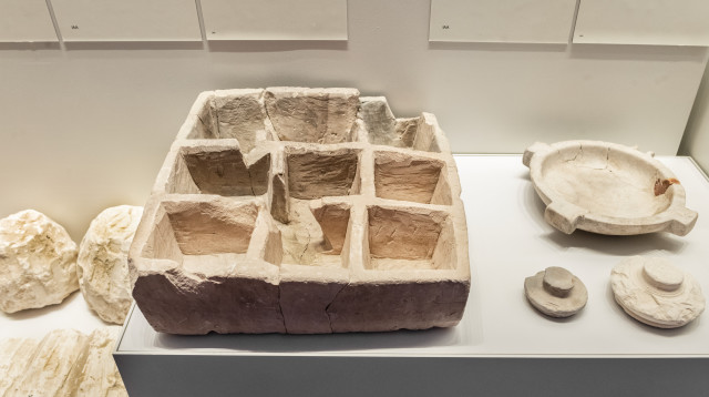 התיבה שהתגלתה בחפירות רשות העתיקות בעיר דוד (צילום: מוזיאון ישראל)