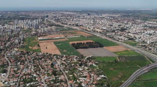 רכישת קרקע המיועדת לבניה בהוד השרון במחיר משתלם (צילום: אופטימל אינווסט)