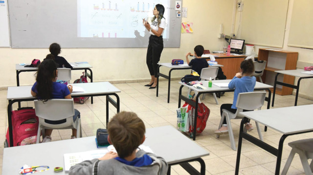 "בכיתה קטנה אפשר לתת יותר יחס לכל תלמיד" (צילום: ראובן קסטרו, וואלה!)
