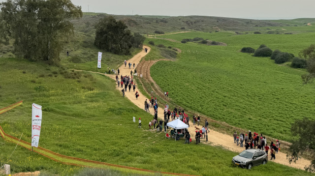 דרום אדום 2024: צעדה לזכר אופיר ליבשטיין (צילום: אייל בריברם)