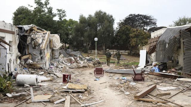 הריסות בכפר עזה (צילום:  Gili Yaari /FLASH90)