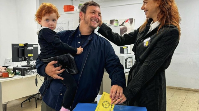 מאיה ורטהיימר, אסף זמיר (צילום: צילום מסך מתוך האינסטגרם)