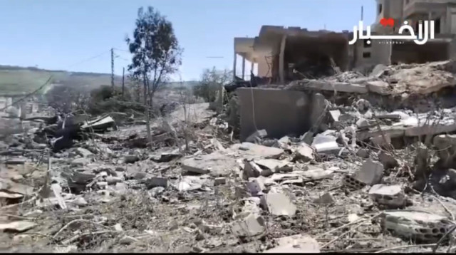 דרום לבנון: הנזק שנגרם בבינת ג'בייל (צילום: רשתות ערביות)