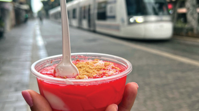 מלבי בשדרות ירושלים (צילום: מיטל שרעבי)