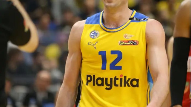 יצטרף בחזרה לסגל. דיברתולומאו (צילום: אודי ציטיאט)