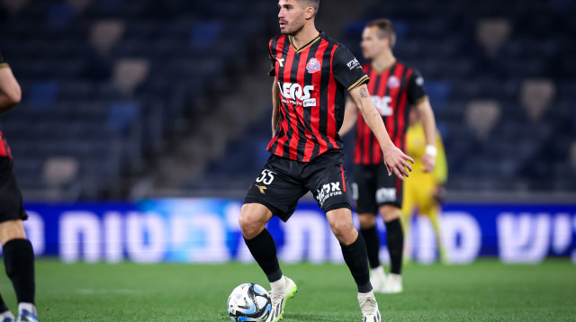 נאור סבג, שחקן הפועל חיפה (צילום: מאור אלקסלסי)