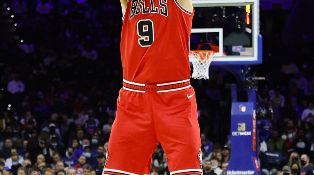 המבחן הגדול הראשון ייראה אחרת. ווצ'ביץ' (צילום: GettyImages, Tim Nwachukwu)