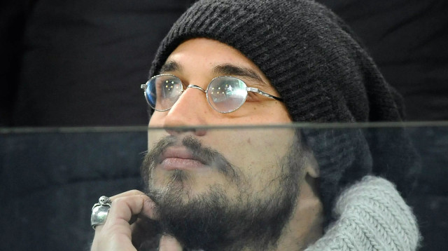 פאבלו אוסבלדו שחקנה החדש של יובנטוס ביציע (צילום: רויטרס)