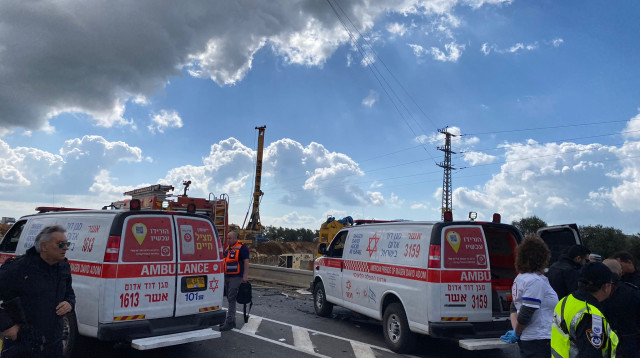 אמבולנס מד"א (צילום: דוברות מד"א)