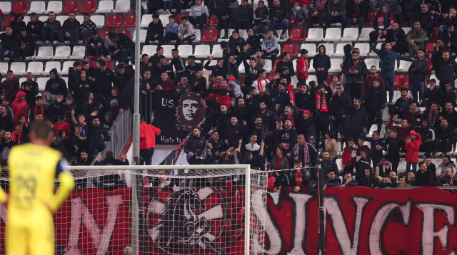 אוהדי בני סכנין (צילום: מאור אלקסלסי)