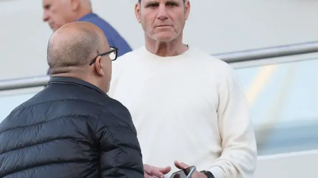 די לחפש תירוצים, חובבי הכדורגל לא מסתפקים בהצלחות מקריות. גינזבורג (צילום: ברני ארדוב)