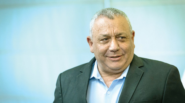 גדי איזנקוט (צילום: יונתן זינדל, פלאש 90)