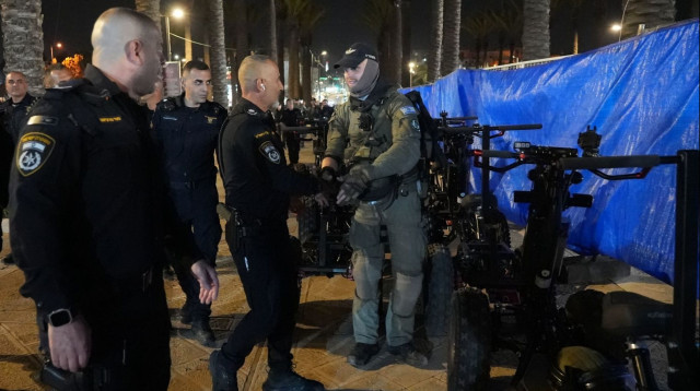 היערכות משטרה ברמדאן (צילום: דוברות המשטרה)