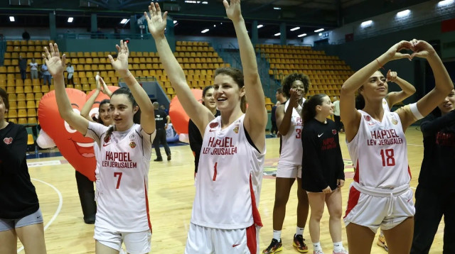 אליסה בארון, שחקנית הפועל לב ירושלים (צילום: דני מרון)