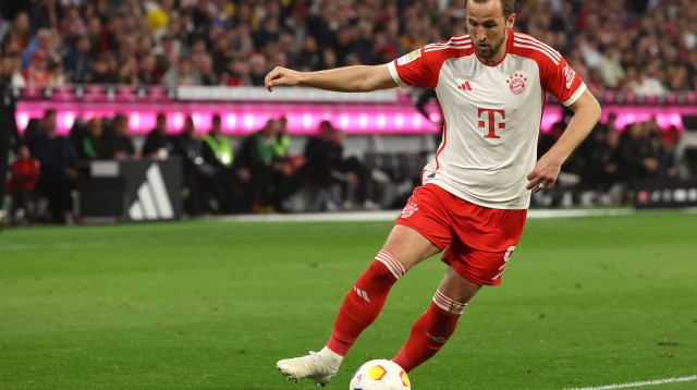 הארי קיין במדי באיירן מינכן (צילום: Alexander Hassenstein/Getty Images)