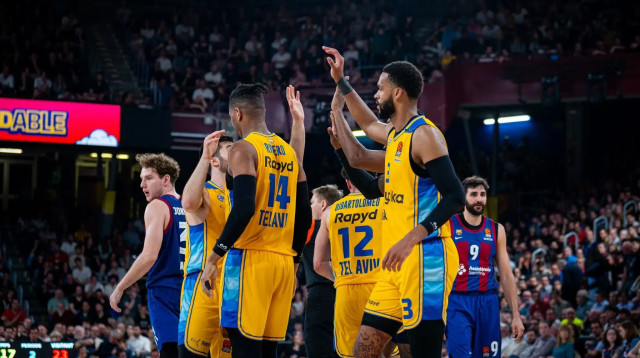 ג'יימס ווב, שחקן מכבי תל אביב (צילום: אתר רשמי, FC Barcelona)