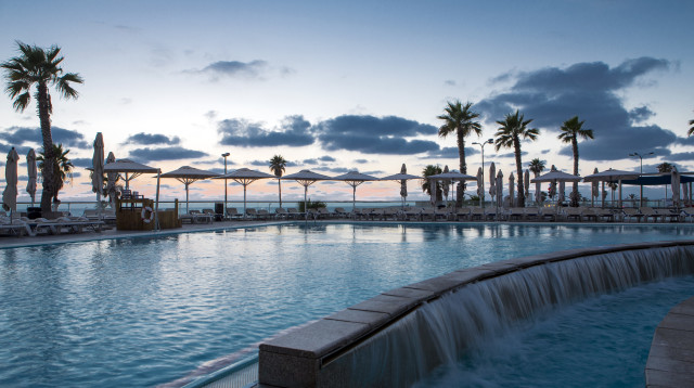 בריכת מלון דיויד אינטר קונטיננטל (צילום: אורי אקרמן,יח"צ)