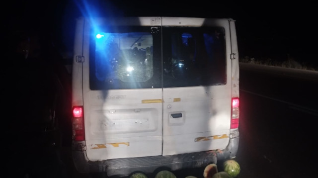 גניבת אבטיחים (צילום: דוברות המשטרה)