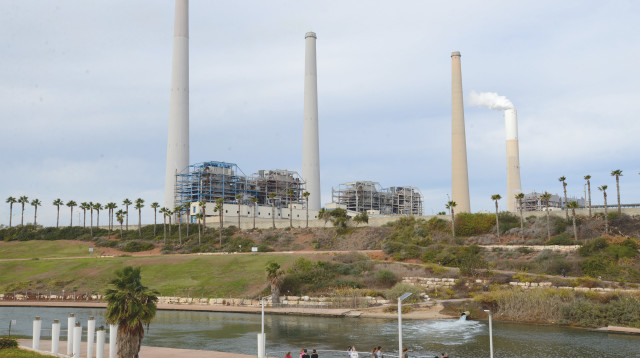 אורות רבין חדרה (צילום: גילי יערי, פלאש 90)