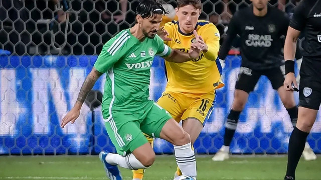 ליאור רפאלוב מכבי חיפה מול מכבי תל אביב (צילום: אריאל שלום)