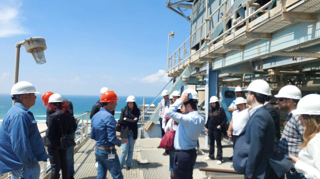 סיור בתחנת החשמל (צילום: חברת החשמל)