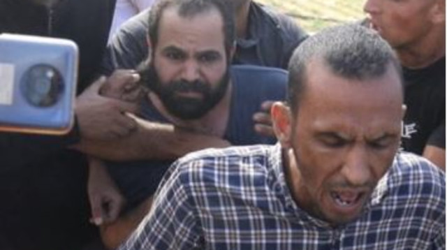 רגעי חטיפתו הקשים של ירדן ביבס לעזה  (צילום: רשתות ערביות)