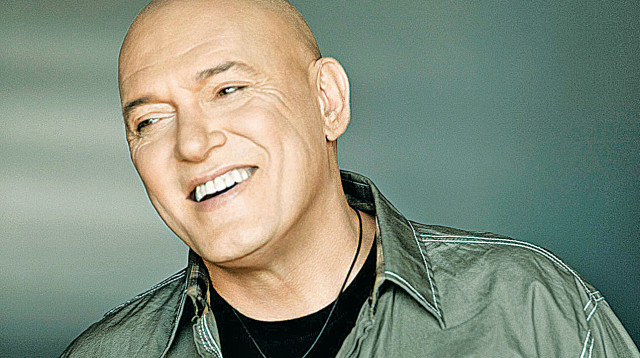 שלומי שבת (צילום: אוהד רומנו)