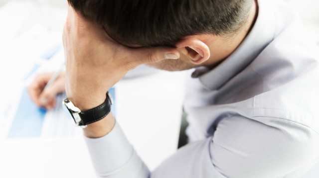 גילה את האמת שארוסתו הסתירה ממנו (צילום: אינג'אימג')