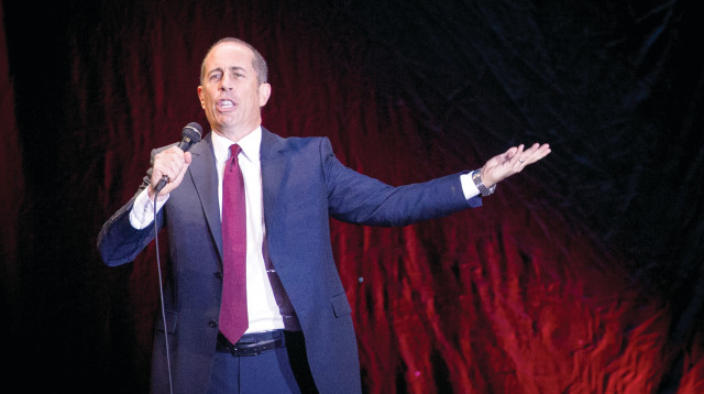 'רי סיינפלד בהופעה הקודמת בישראל ב-2015  (צילום: מרים אלסטר, פלאש 90)