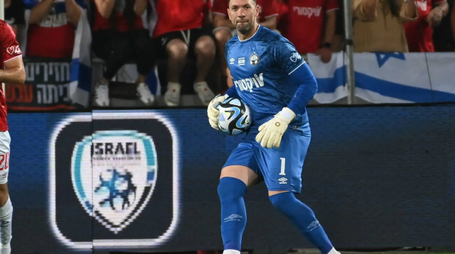 אופיר מרציאנו שוער הפועל באר שבע (צילום: ברני ארדוב)