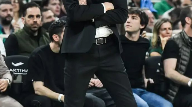 לוקח את הדברים החיוביים. קטש (צילום: אתר רשמי, Andreas Papakonstantinou / Tourette Phot)