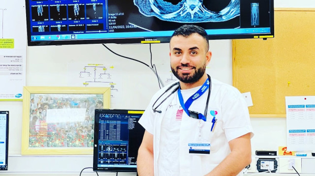 ד"ר טארק אבו ערער שחולץ ממארב המחבלים (צילום: צילום פרטי)