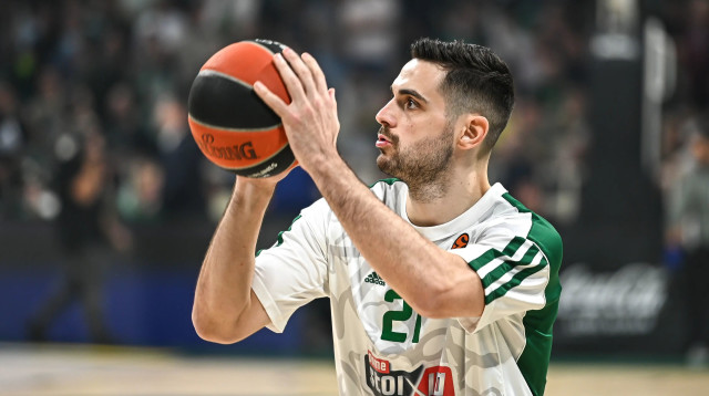 יואניס פפאפטרו, פנאתינייקוס (צילום: רויטרס)